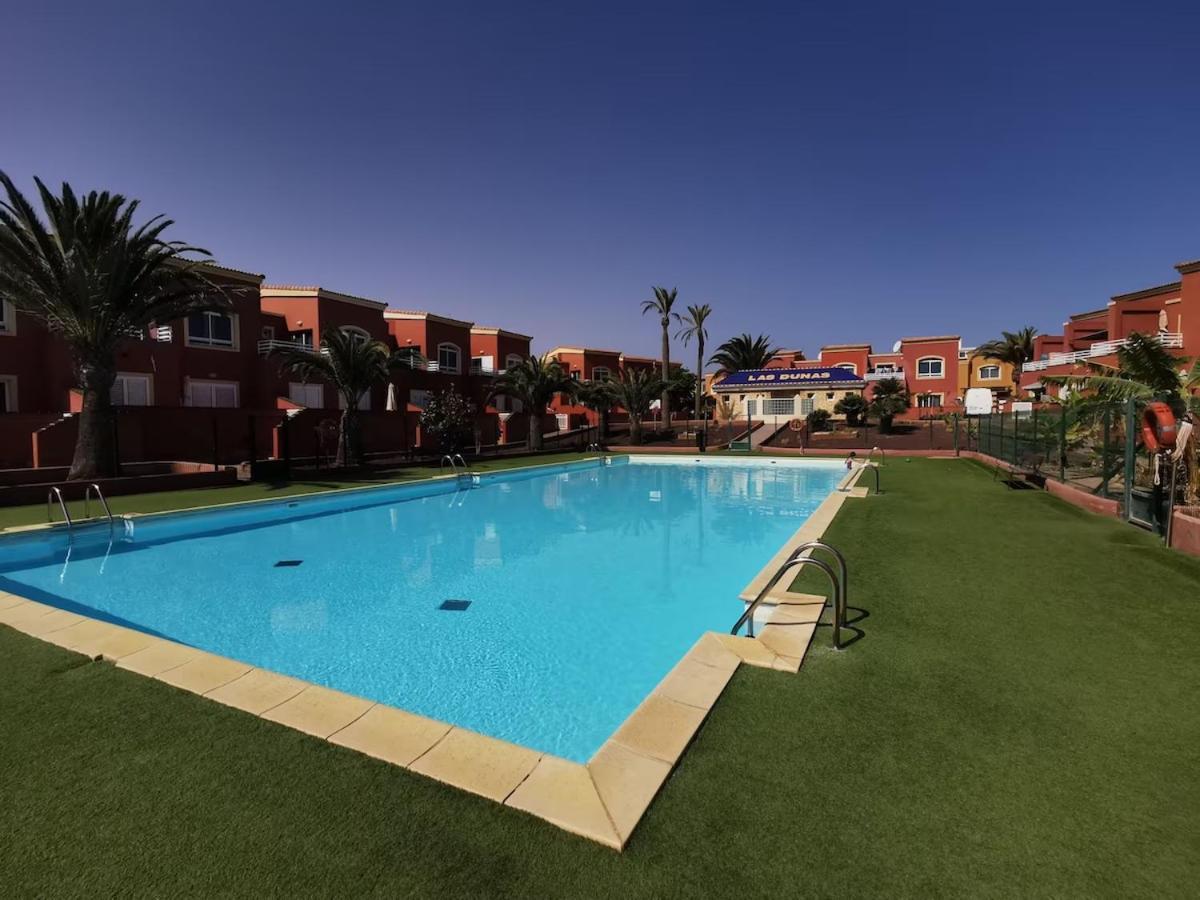 Modern And Spacious 3 Bedroom House In