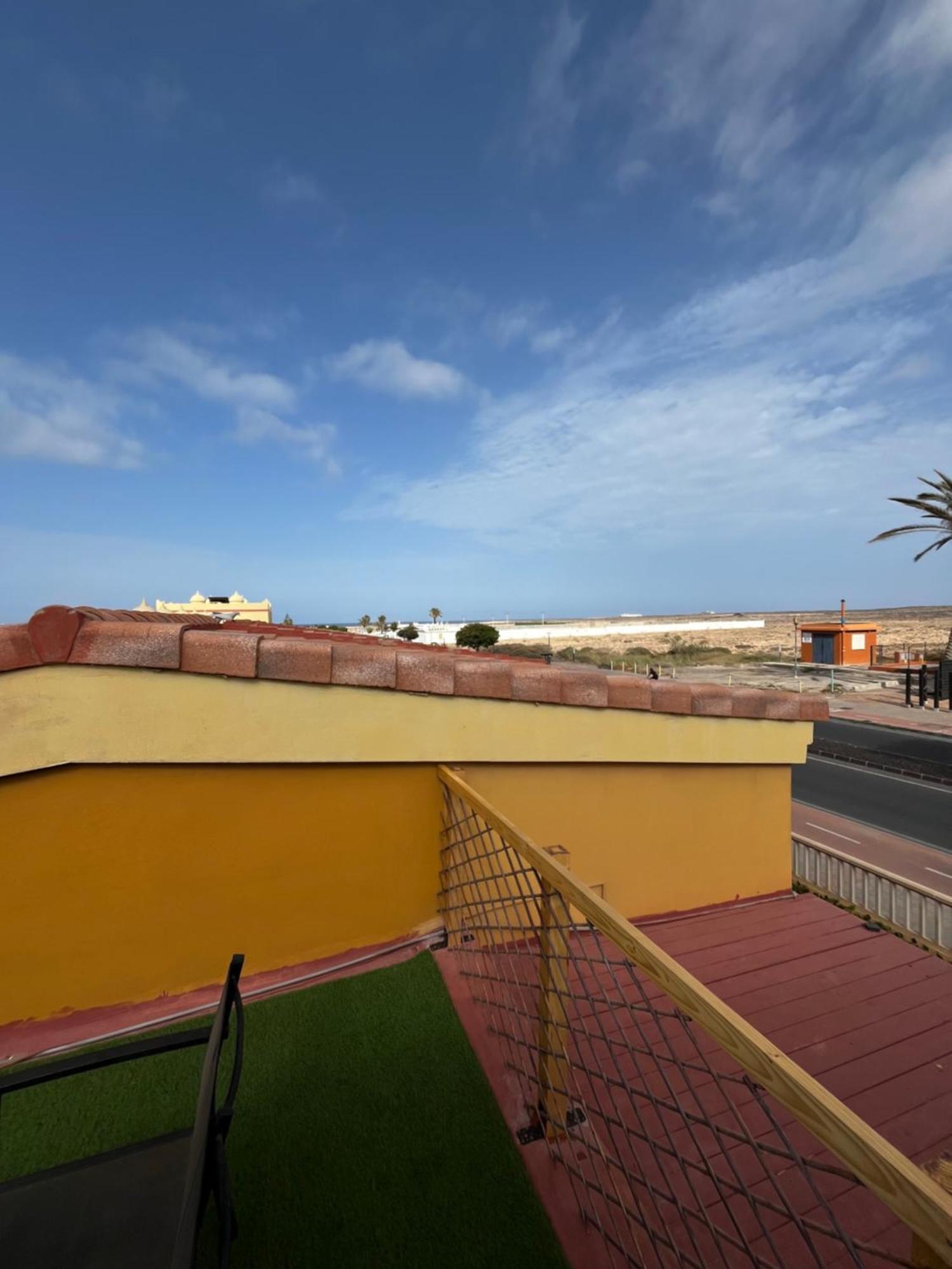 Holiday home Modern And Spacious 3 Bedroom House In *
